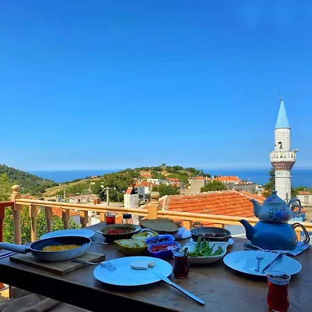 فندق Keyifli Bir Tas Ev Sacaklihane Canakkale Tavakli Ezine