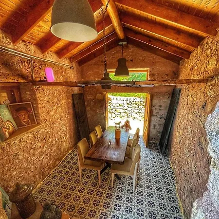 Keyifli Bir Tas Ev Sacaklihane Canakkale Tavakli * Ezine